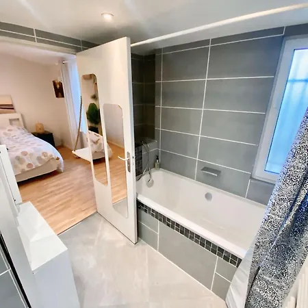 アパート Comfort & Wifi - - 4 Pers - Tram B タランス