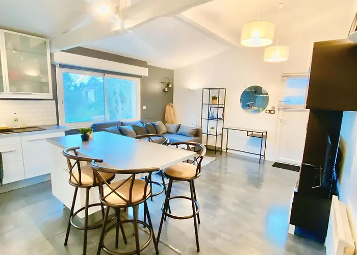 Apartament Comfort & Wifi - - 4 Pers - Tram B