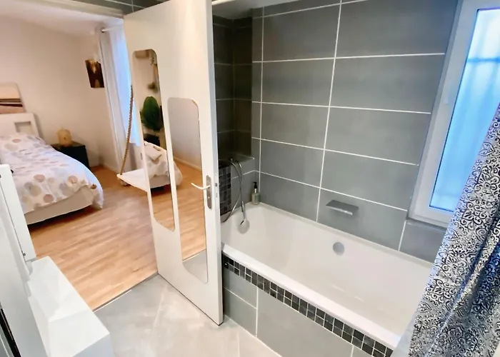 Apartament Comfort & Wifi - - 4 Pers - Tram B Talence